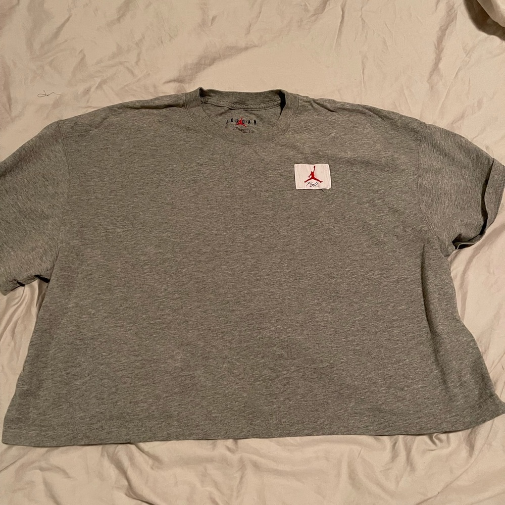 Women’s cropped shirt